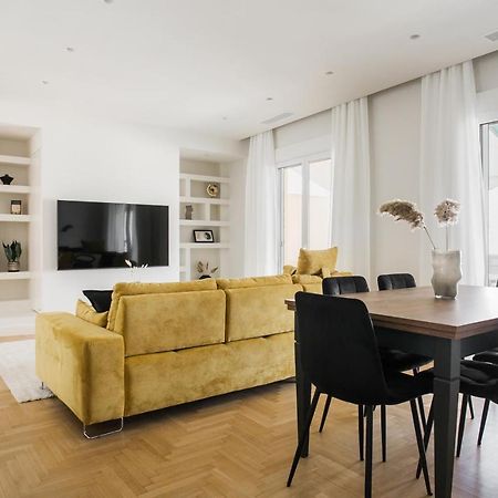 Spectacular 3Br Apartment In Pangrati By Upstreet เอเธนส์ ภายนอก รูปภาพ